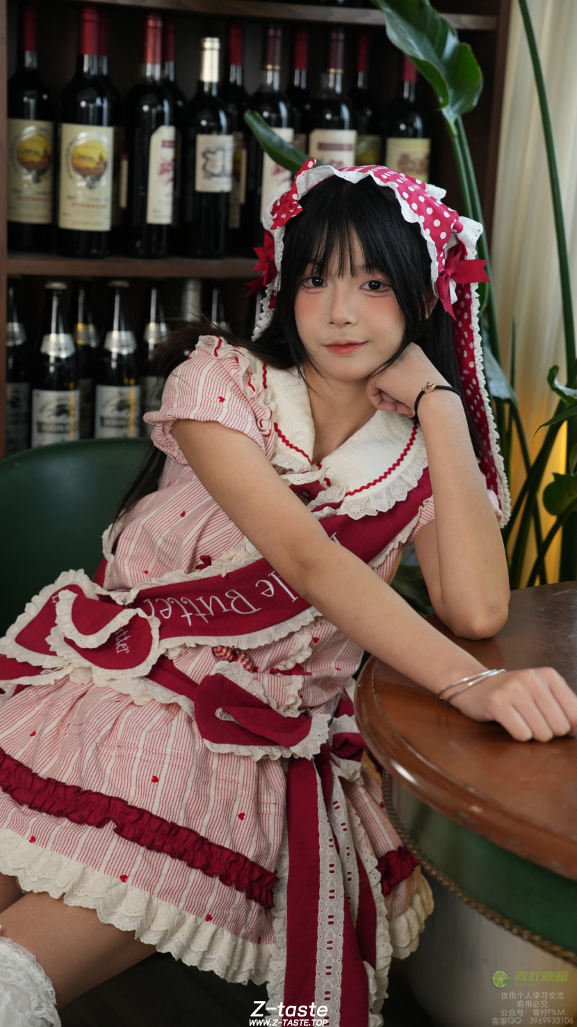 青柠摄影 No.212 米奇 长袜素甲售货员素材（全套版）